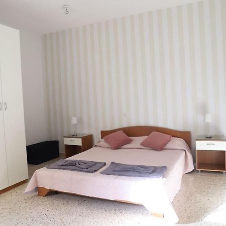 Seaview 3 Bedroom Apartment In Sliema Kültér fotó