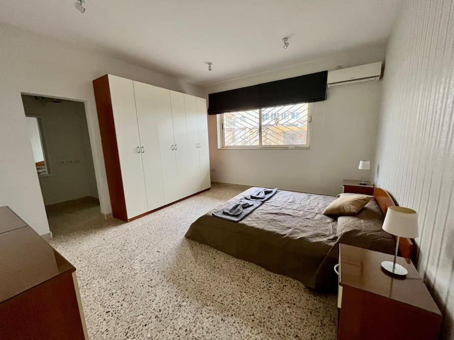 Seaview 3 Bedroom Apartment In Sliema Kültér fotó