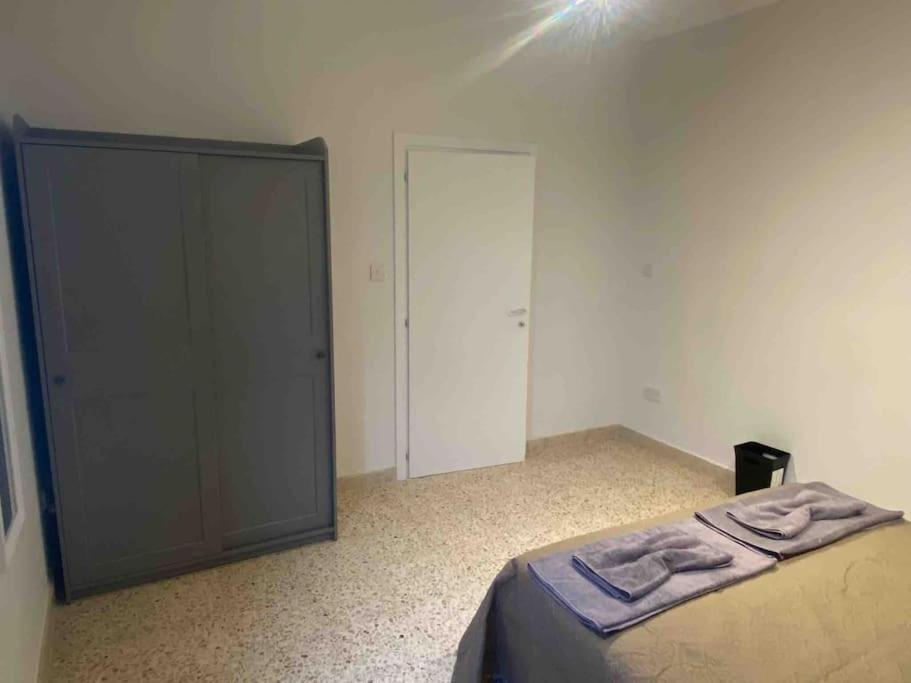 Seaview 3 Bedroom Apartment In Sliema Kültér fotó